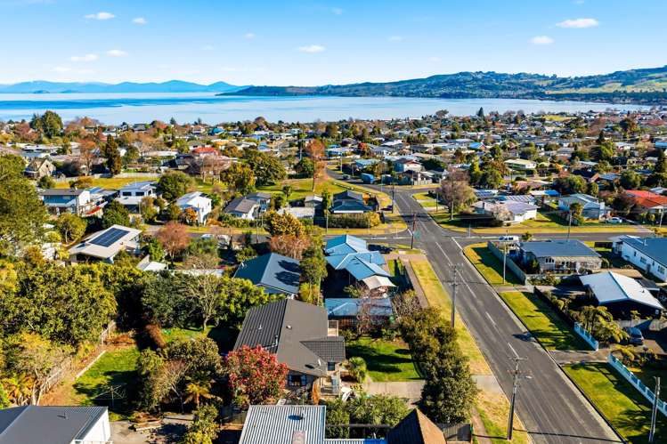 91 Gillies Avenue Hilltop_10
