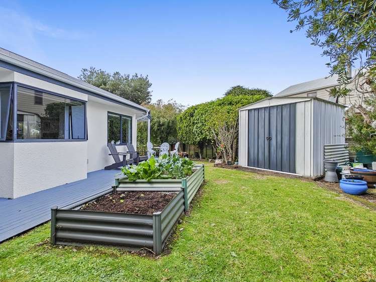 102 Waireka Place Whangamata_17