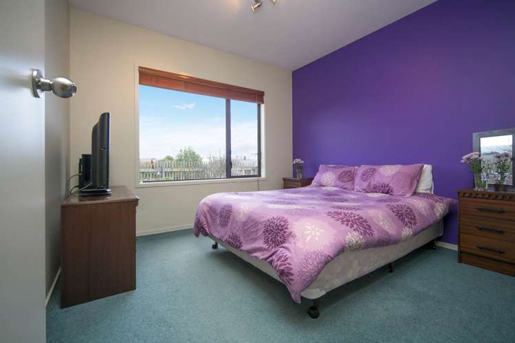 13 Woodbank Drive Glen Eden_6