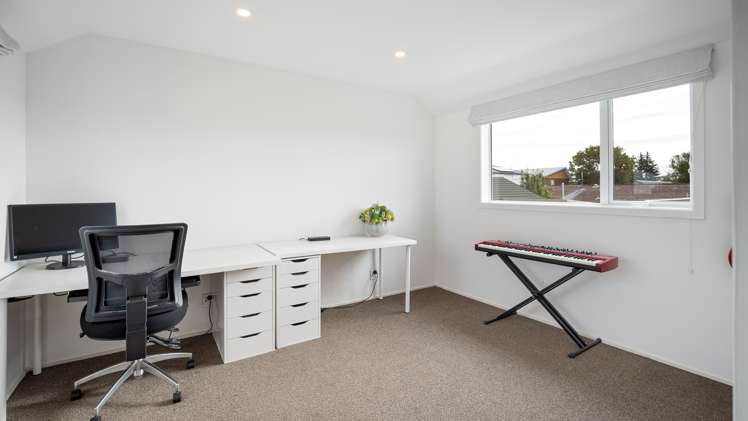 2/194 Hastings Street East Waltham_12