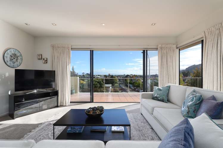 2/27 Shelbourne Street Nelson City_7