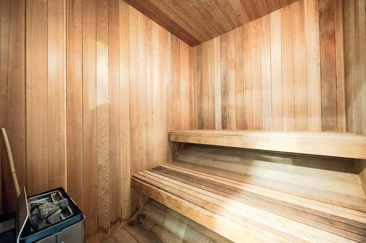 47 Masterton Road Rothesay Bay_38