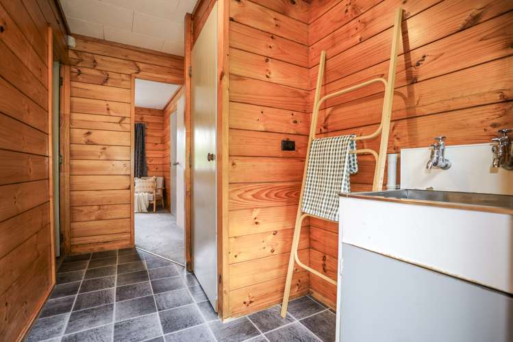 9 Tihi Road Springfield_11