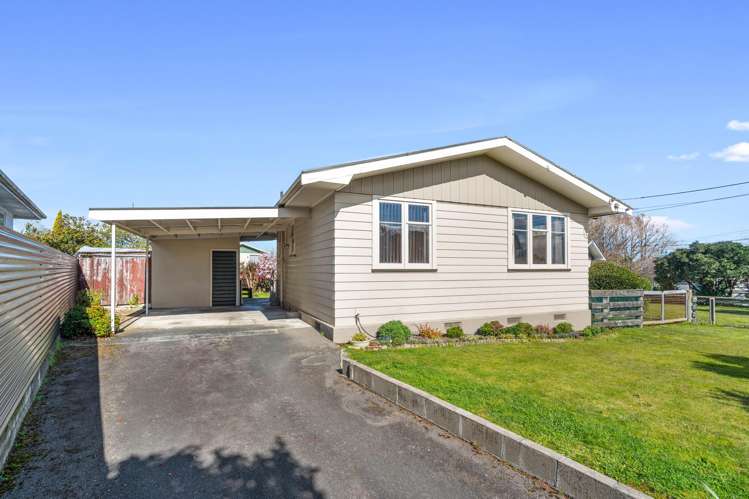 8 Wavell Crescent Lansdowne_11