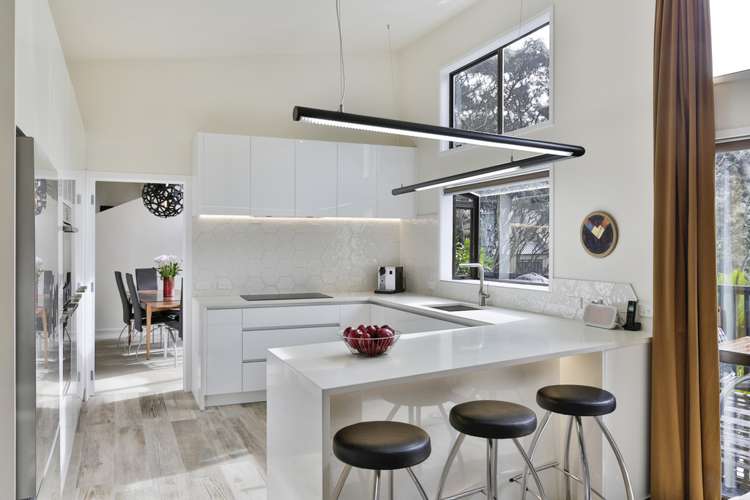 93 Scenic Drive Titirangi_6