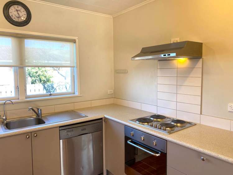 9/9 Mountain Road Mount Wellington_12