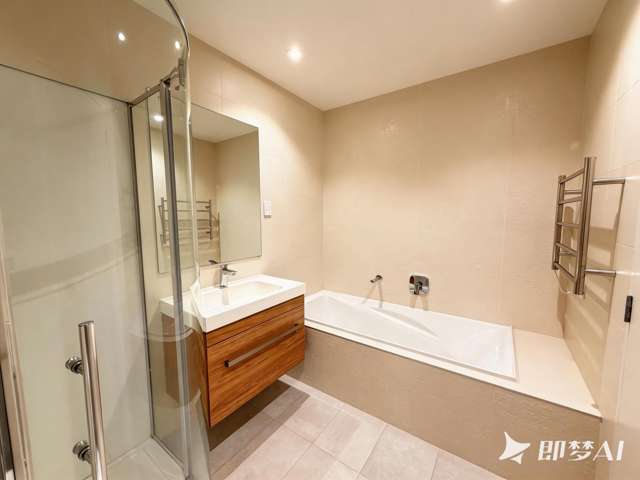 8 Lords Way Silverdale_3