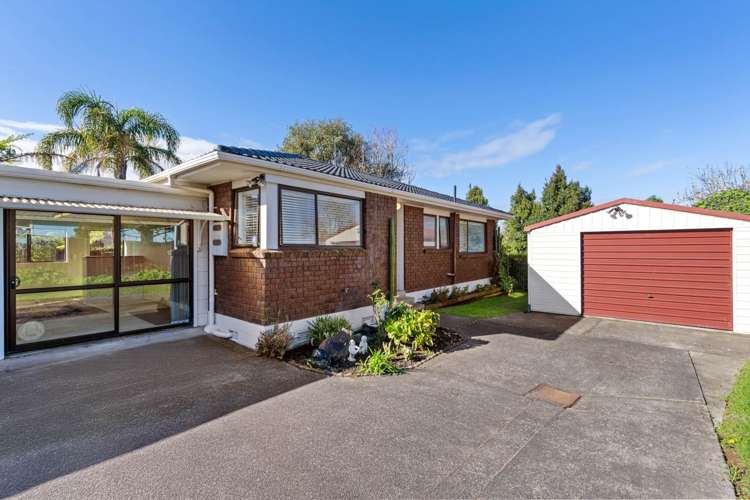 2/70 Butterworth Drive Glendene_1