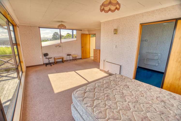 2166 Arnold Valley Road Moana_46