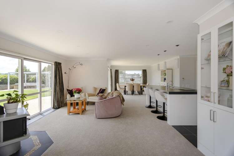 326 Homestead Road_2