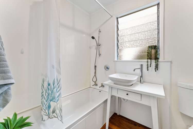 13 Tongariro Street Paraparaumu_9