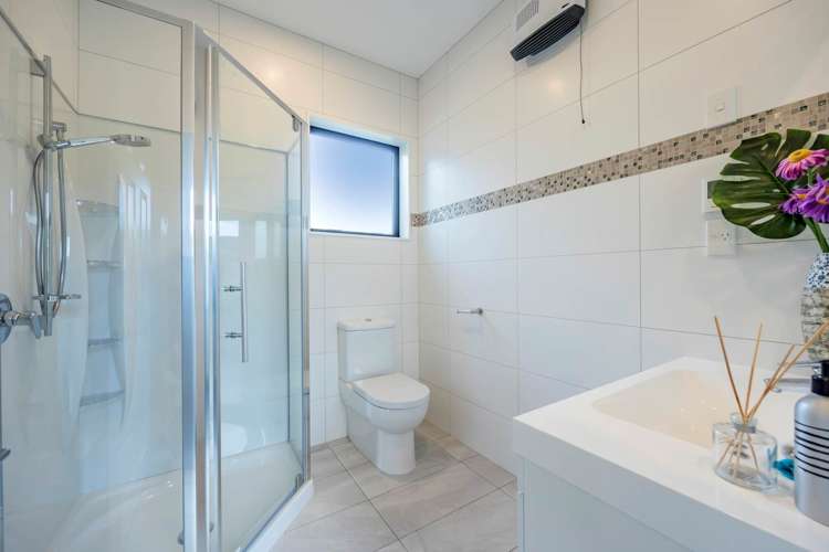 14 Newport Place Forrest Hill_18