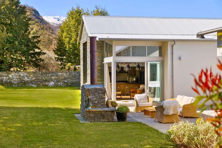 33 Essex Avenue Arrowtown_0