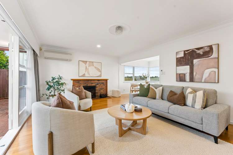 6 Kennedy Avenue Forrest Hill_7