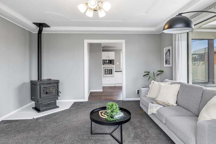 52 Tay Street Mosgiel_6