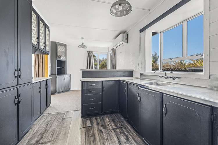 25 Brookes Terrace Waitara_2