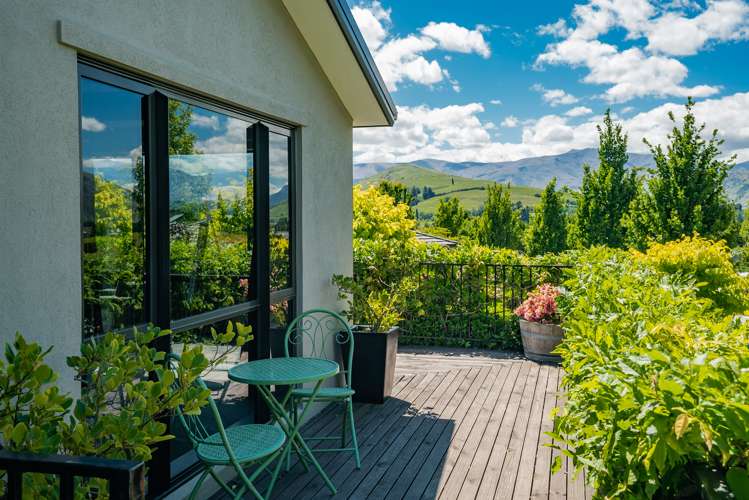 58 Ferry Hill Drive Lower Shotover_4