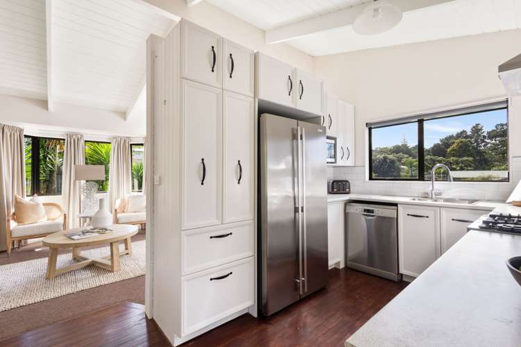 38 Carlton Terrace Westown_11