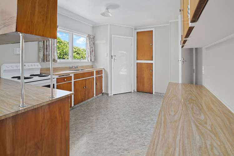 12 Dryden Street Stoke_9