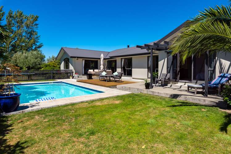 211 Oakwood Lane Witherlea_17