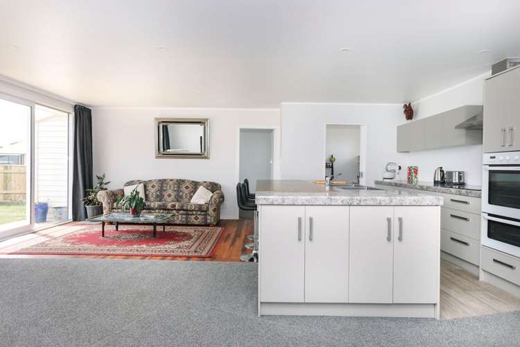 17 Victor Street Dannevirke_6