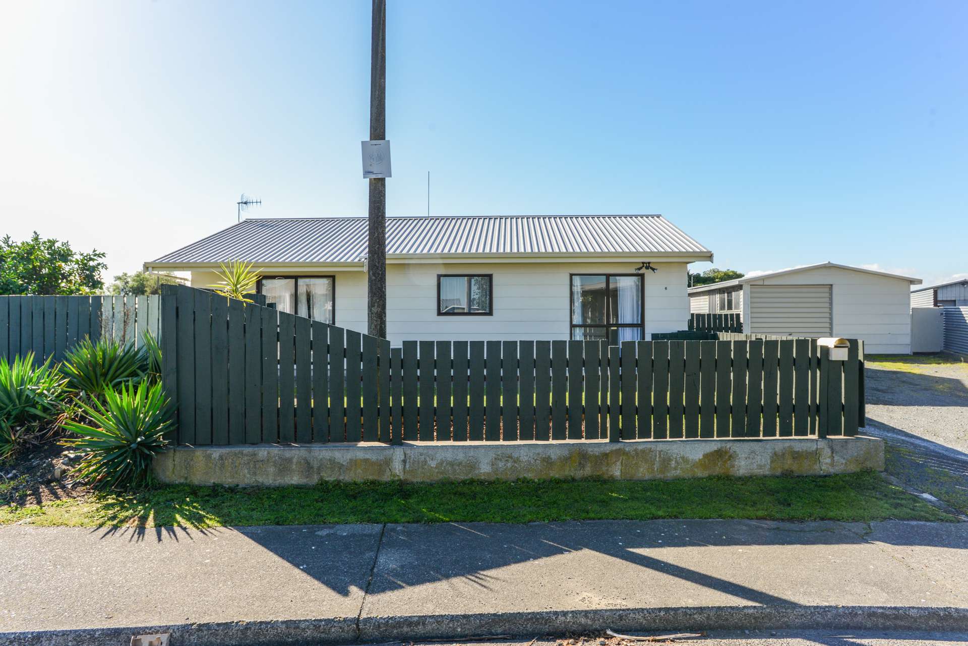 6 Peary Crescent Flaxmere_0