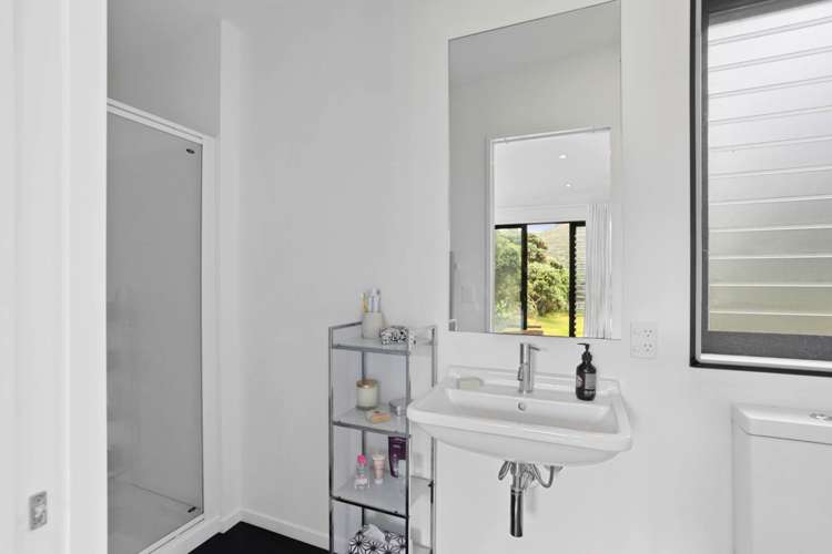 266 Bethells Road Bethells Beach_13