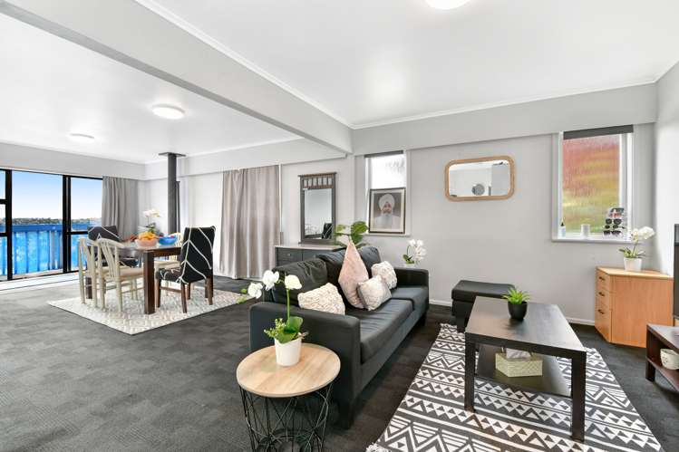 579 East Coast Road Browns Bay_4