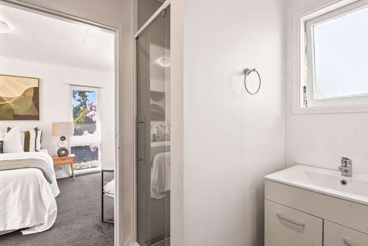 2 Beryl Place Pukehangi_13