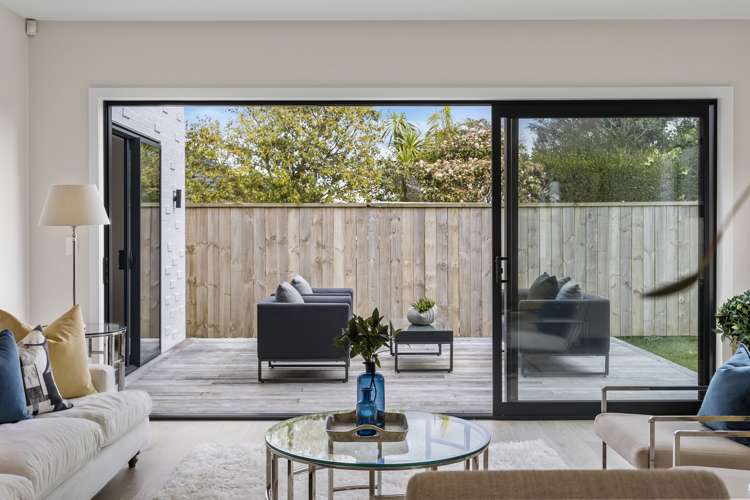 13b Gulf Crest Bucklands Beach_9