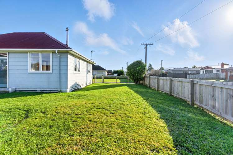 18 Doon Street Mosgiel_16