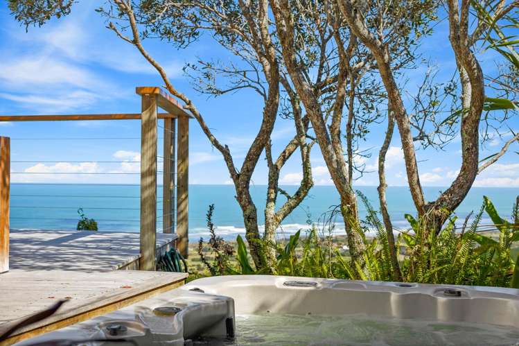 39 Oaia Road Muriwai_45