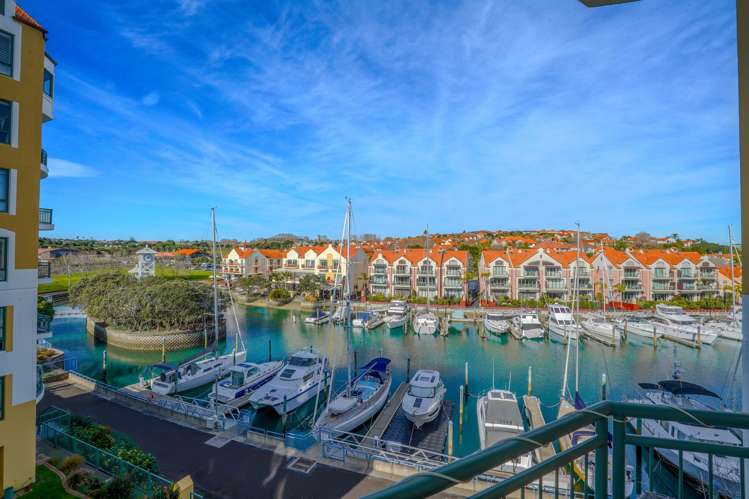 57 Waterside Cres Gulf Harbour_17