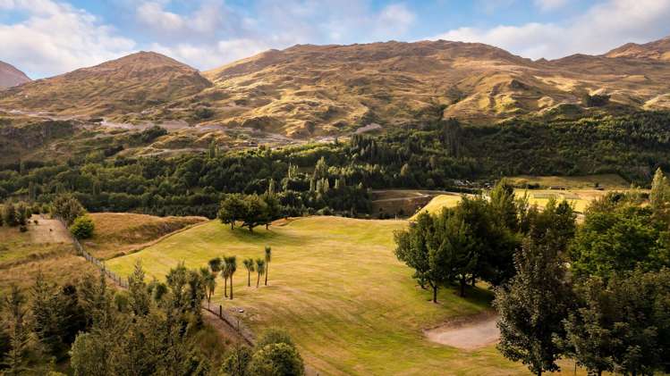 44 and 80 Toka Road Dalefield/Wakatipu Basin_6