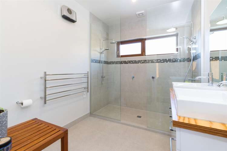 177 Wailana Heights Drive Queensberry_10