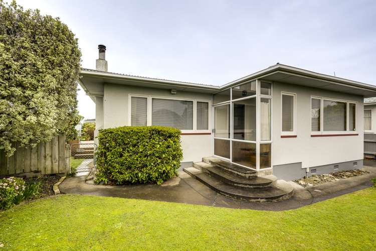 220 Kennedy Road Onekawa_13