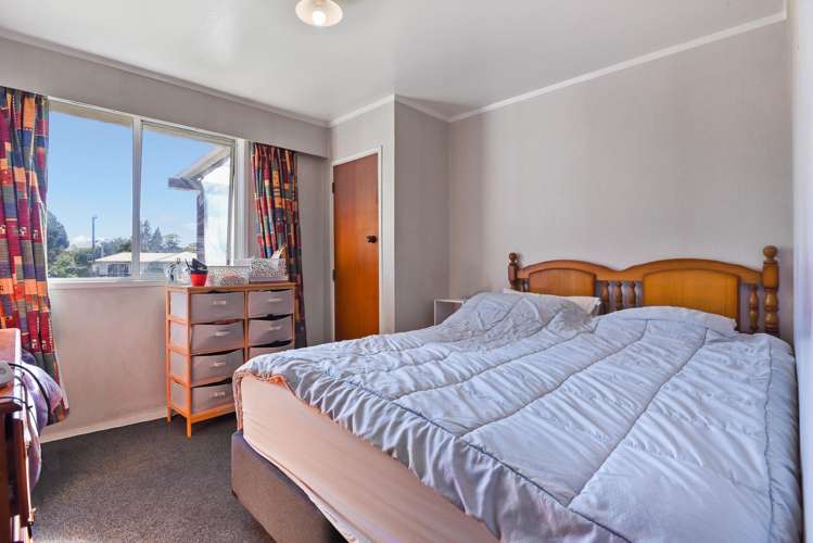 78 Homedale Street Pukehangi_10
