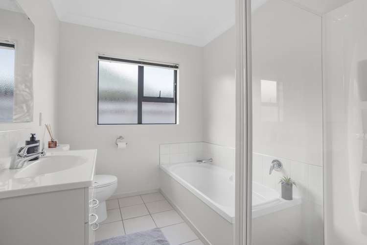 15 Sun Valley Grove Wainuiomata_7