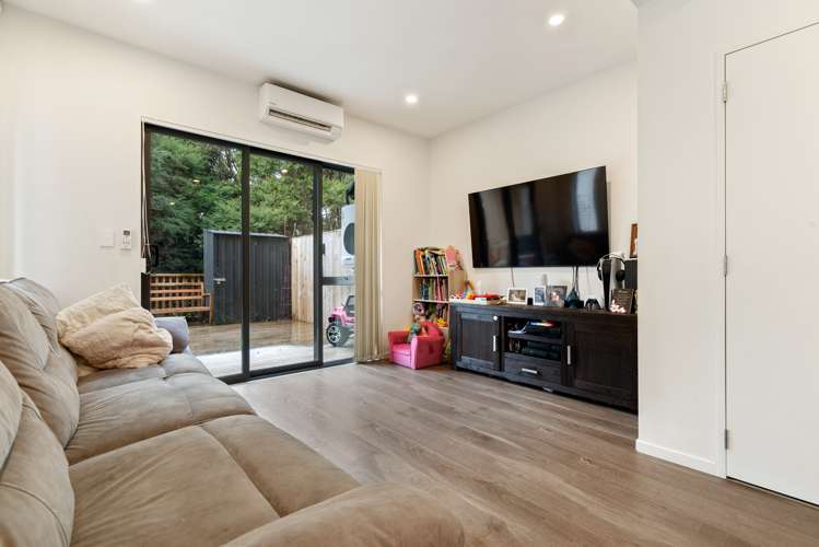 75 Morihana Close Glen Eden_5