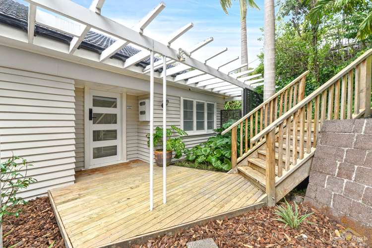 56 West Lynn Road_0