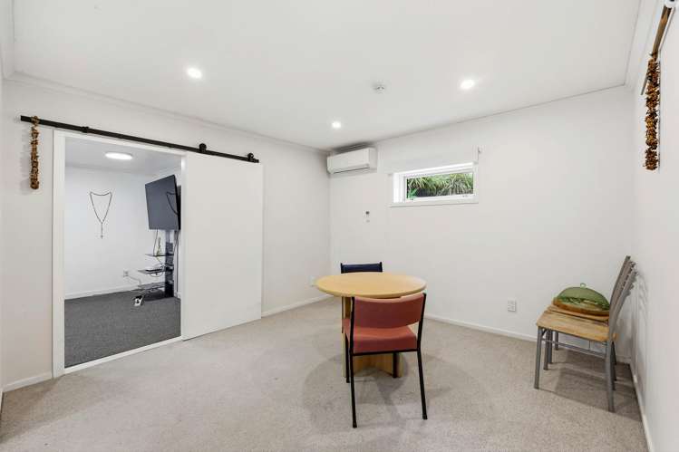 2/149 Colwill Road Massey_32