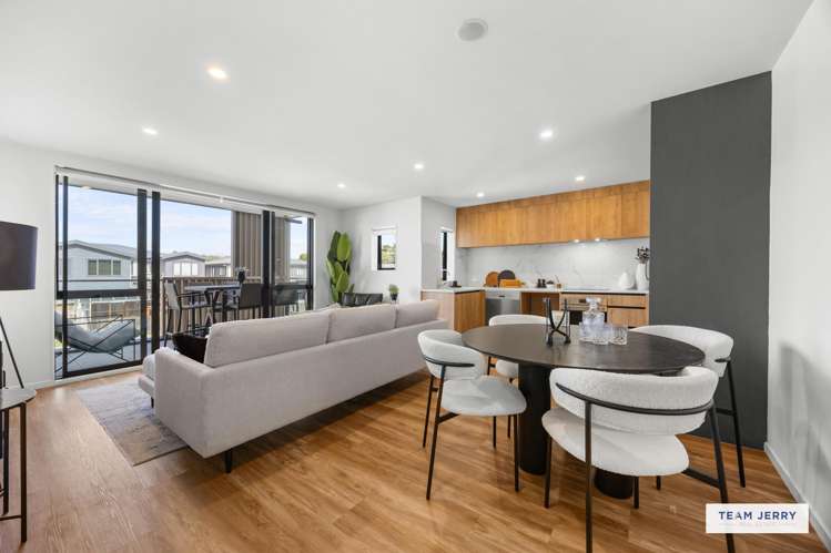 101/5 Dishys Road Flat Bush_11