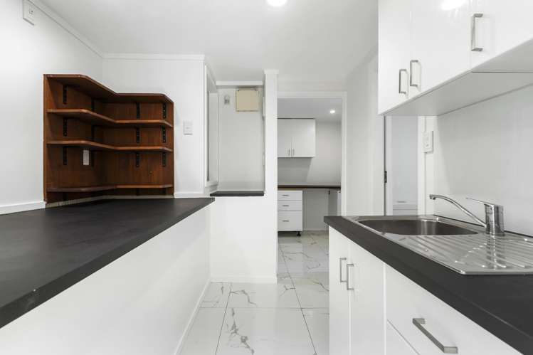 1/6 Sapphire Place Bayview_14