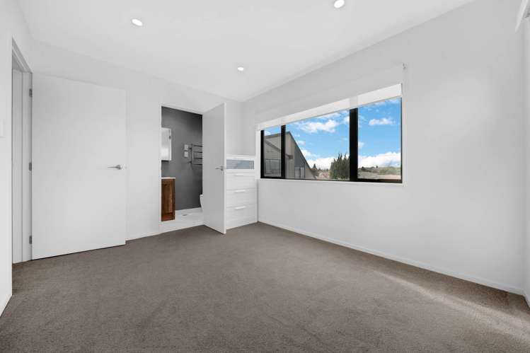 1/32 Sunlands Drive_1