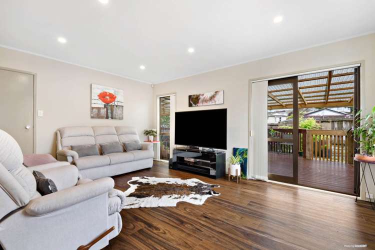 154 Solar Road Glen Eden_4