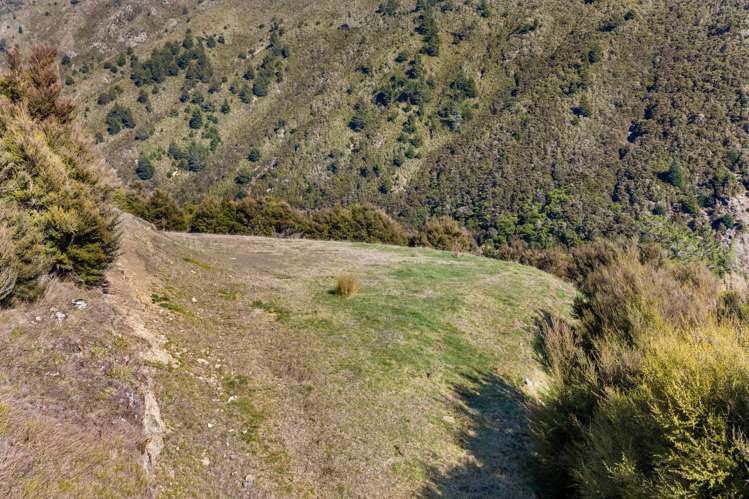 1367 Leatham Road Wairau Valley_35