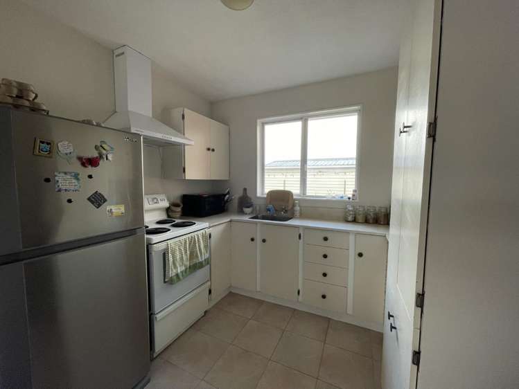90 H Brown St 10551_1