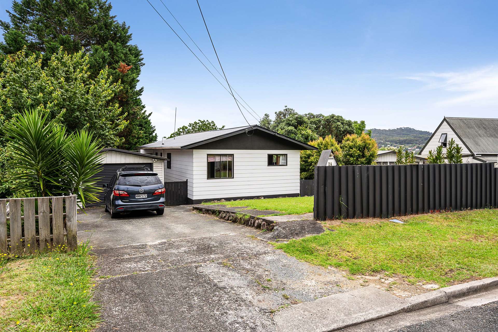 26 Raewyn Street Morningside_0