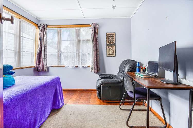 6 Watts Crescent Hamilton East_10