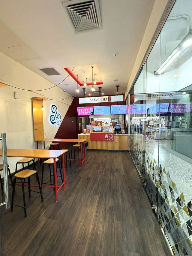 PRIME RETAIL IN CANTERBURY ARCADE